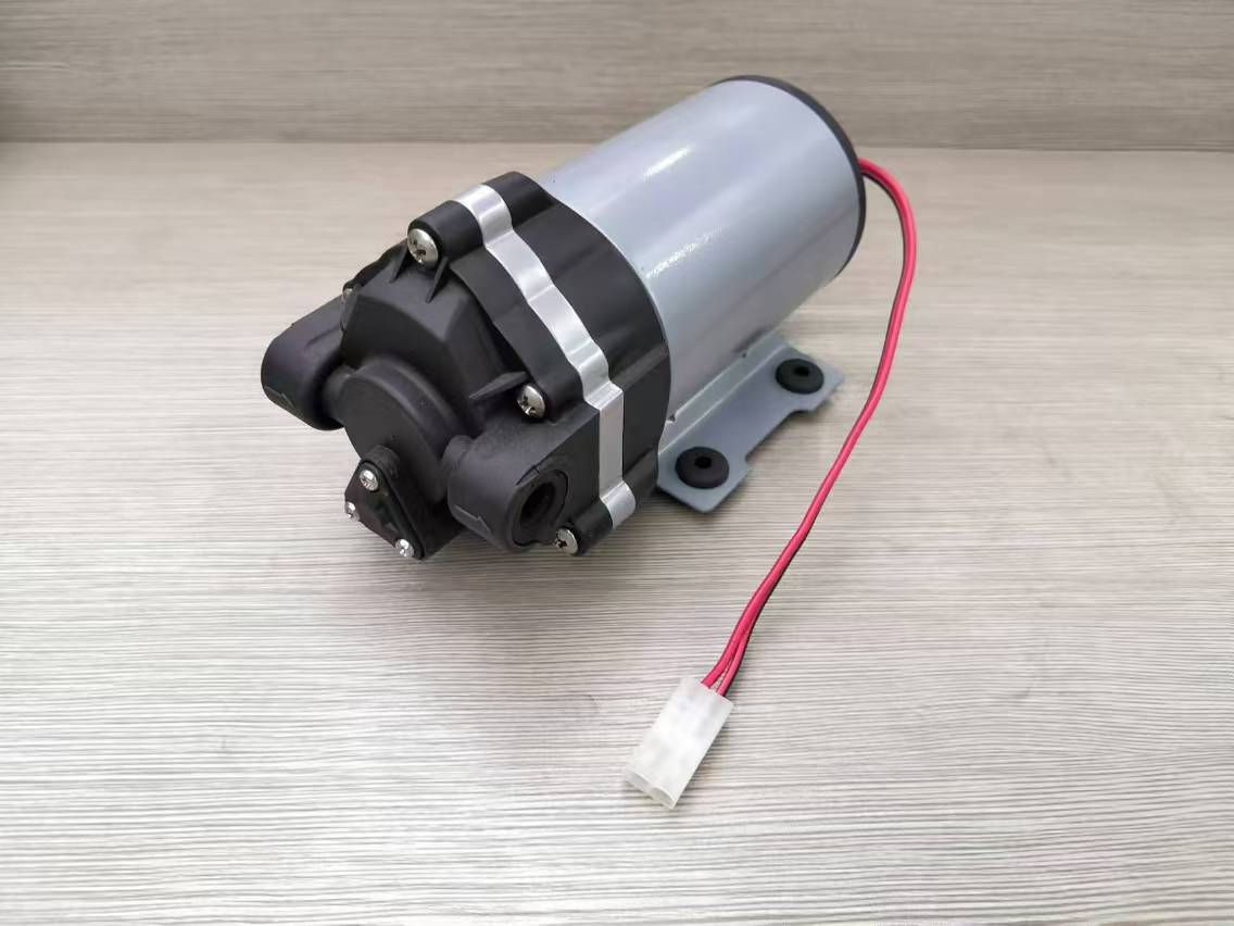 Wir sind eine der berühmten RO Booster -Pumpenmarke in China, Zuanli!