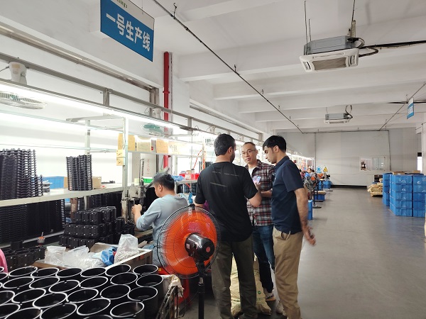 Intensive Anfrage eines neuen Kunden.